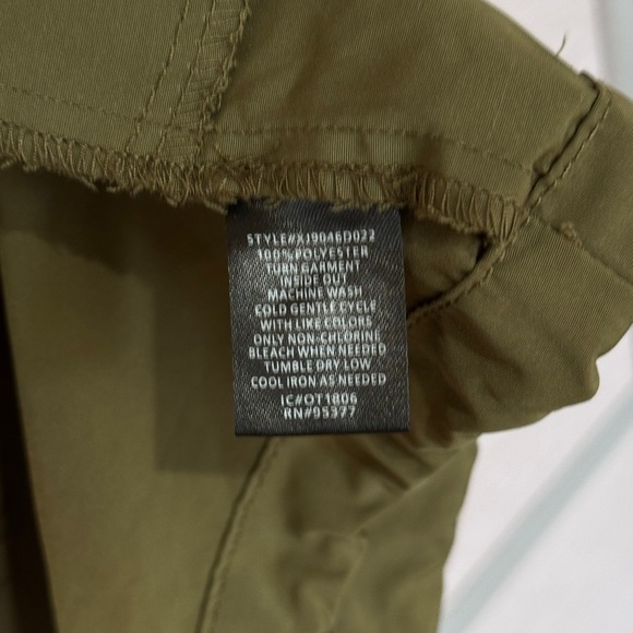 SANCTUARY ARMY GREEN RAIN COAT SIZE SMALL - Picture 9 of 15